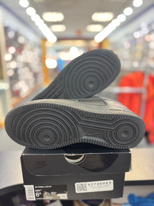 *USED* Nike Air Force 1 Low Supreme Black