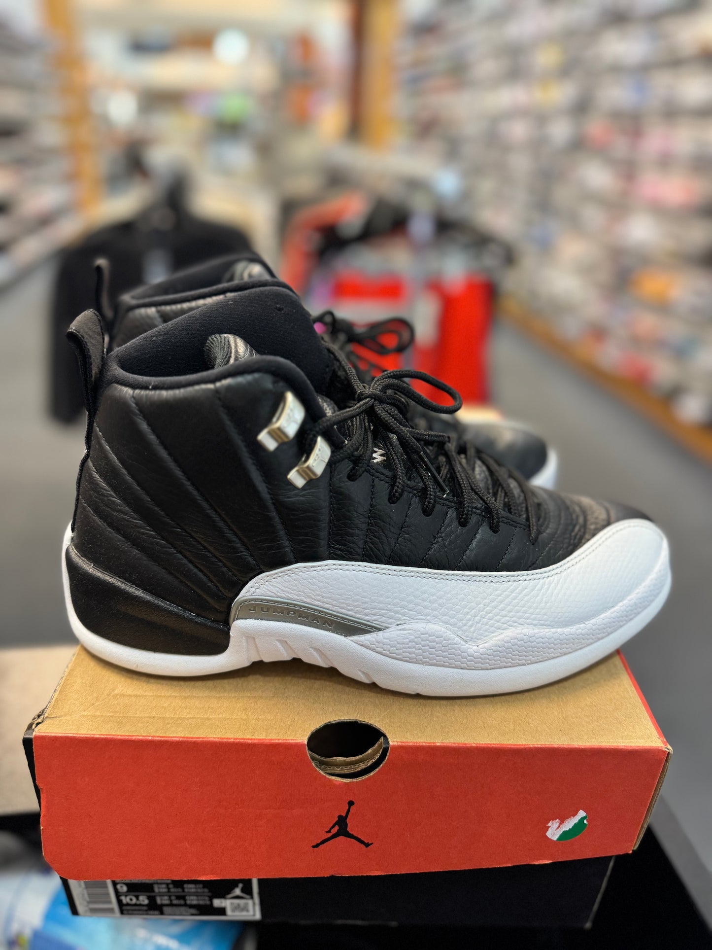 *USED* Jordan 12 Retro Playoffs (2022)