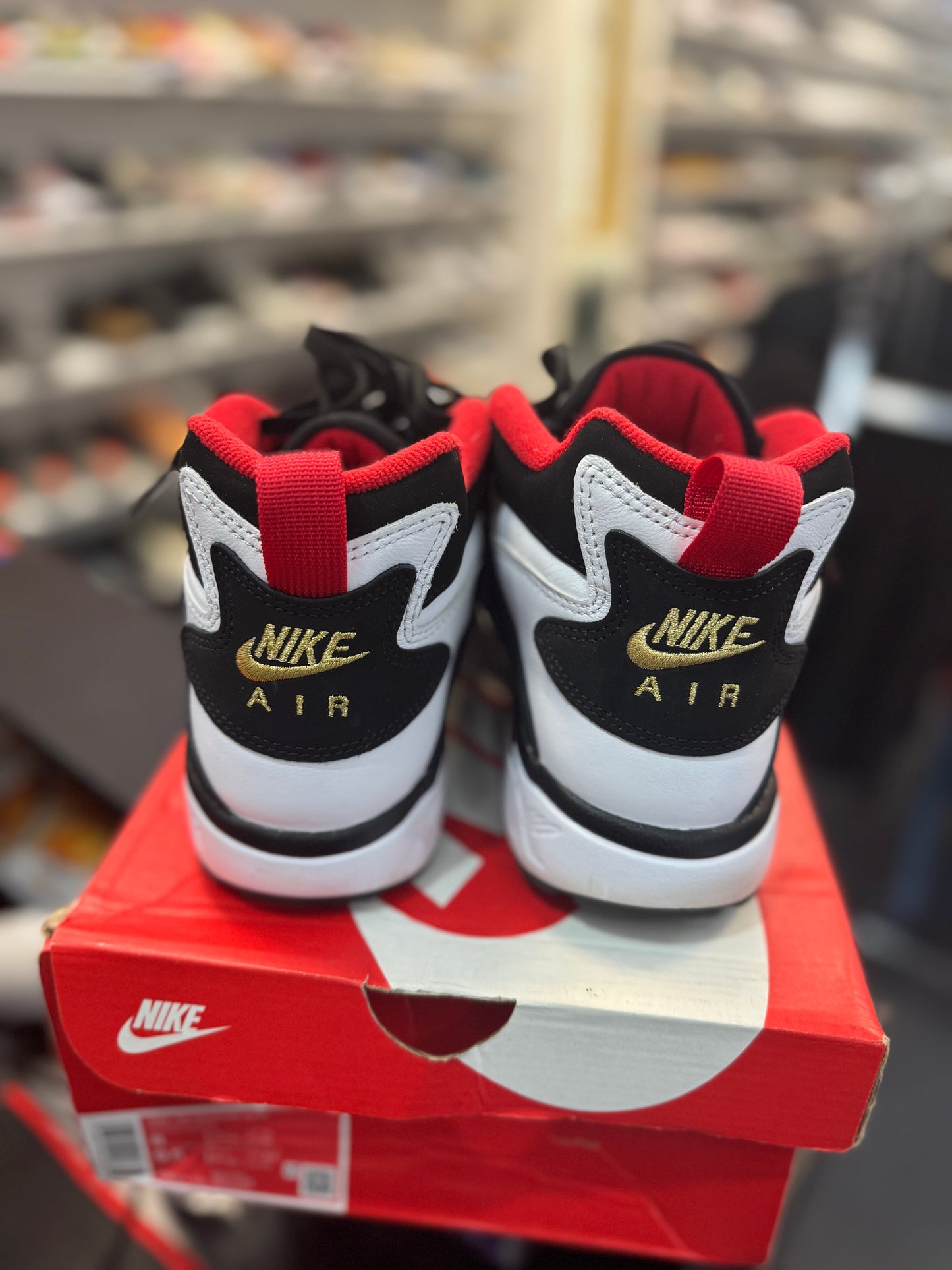 *USED* Nike Air Diamond Turf 49ers (2025)