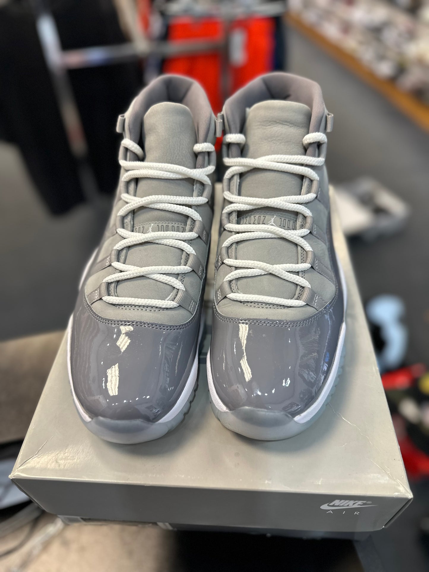 *USED* Jordan 11 Retro Cool Grey (2021)