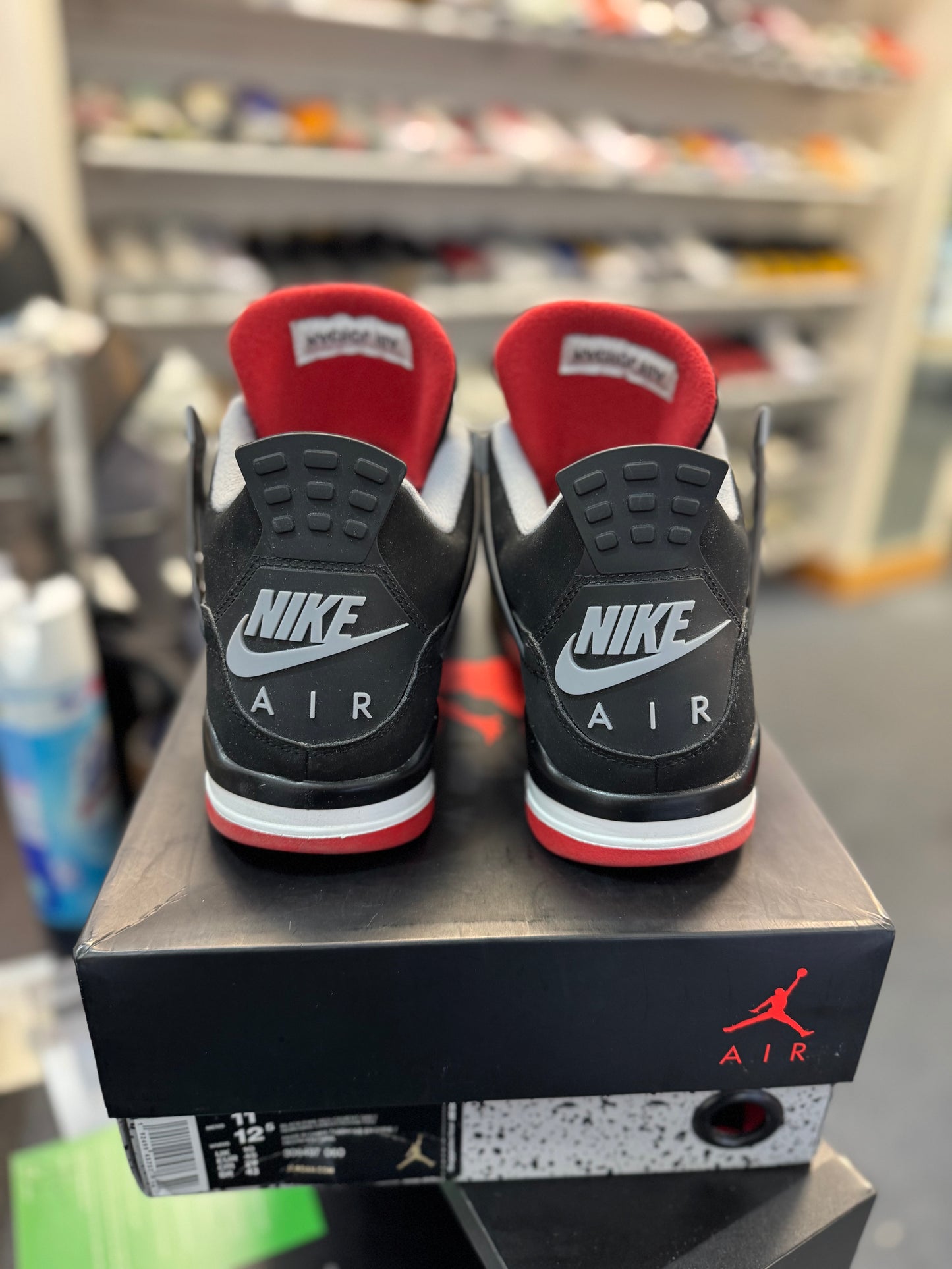 *USED* Jordan 4 Retro Bred (2019)