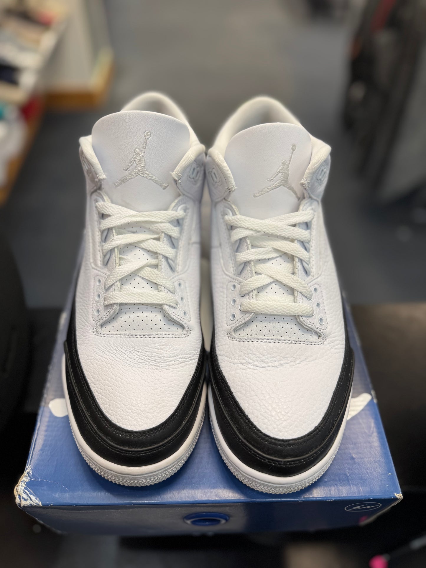 *USED* Jordan 3 Retro Fragment