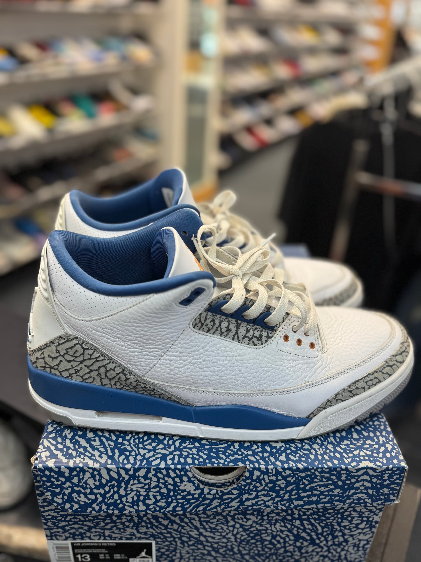 *USED* Jordan 3 Retro Wizards
