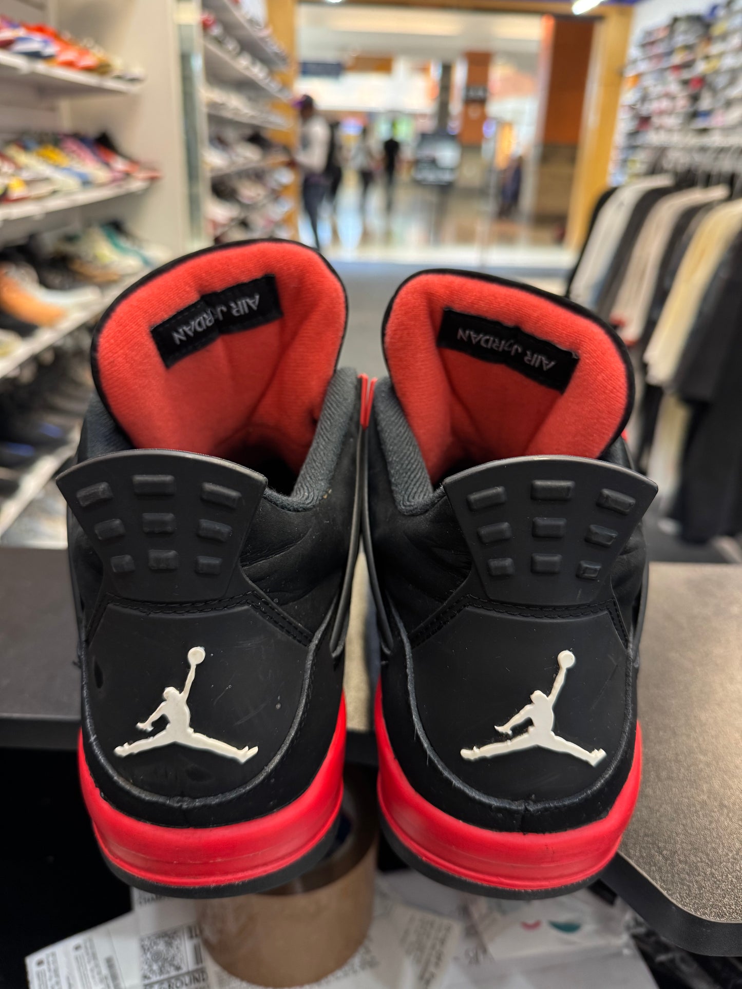 *USED* Jordan 4 Retro Red Thunder