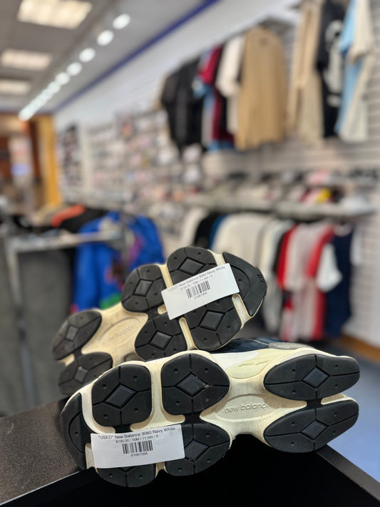*USED* New Balance 9060 Navy White