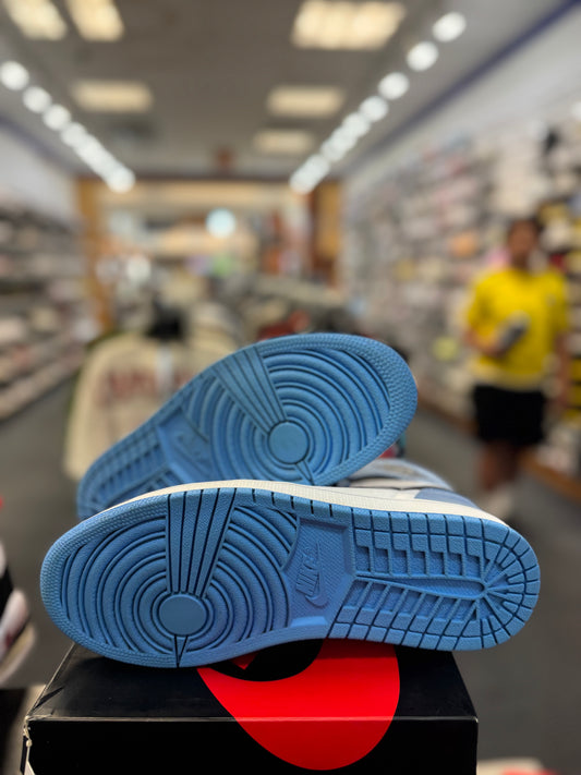 *USED* Jordan 1 Retro High OG University Blue