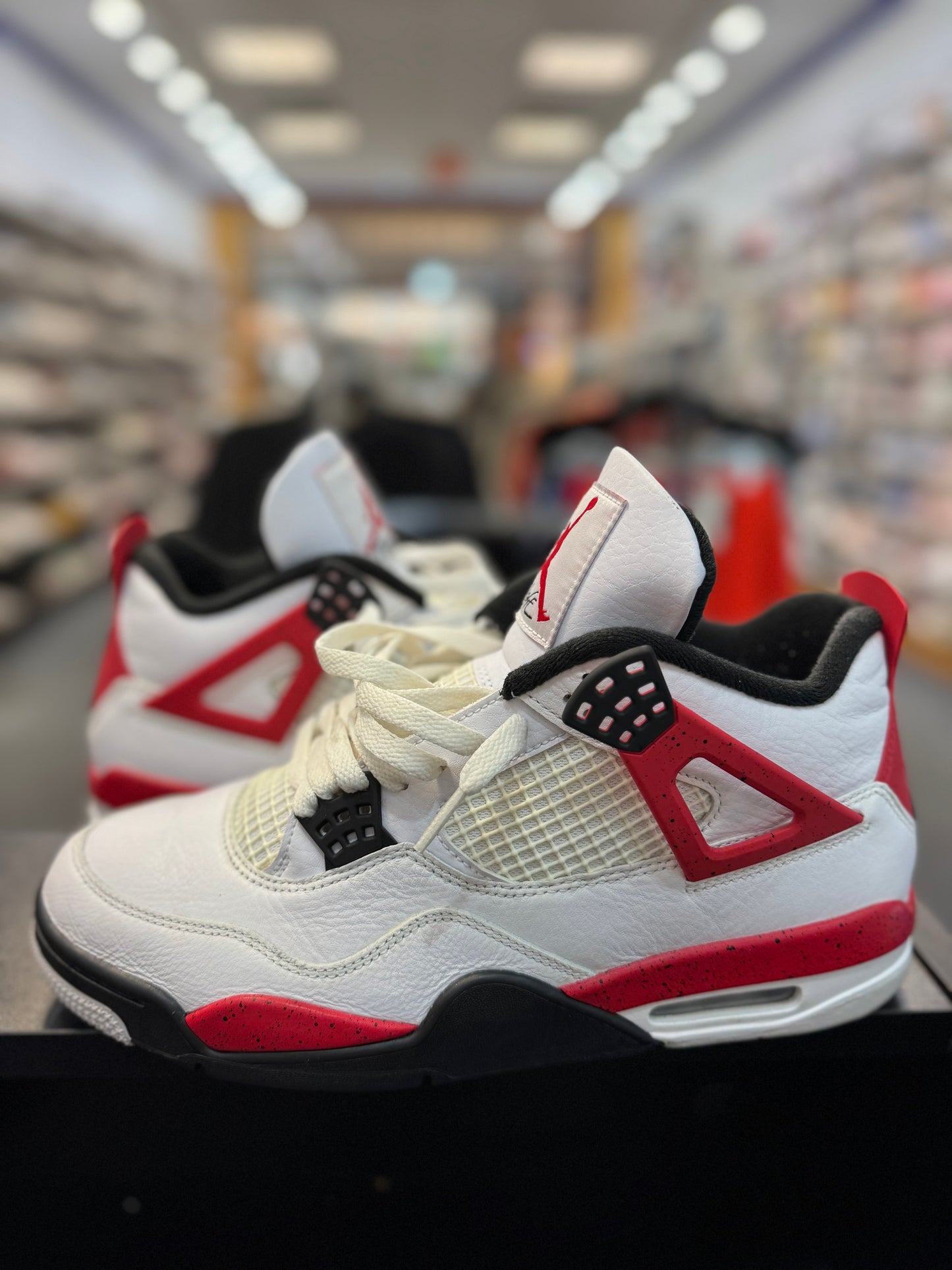 *USED* Jordan 4 Retro Red Cement