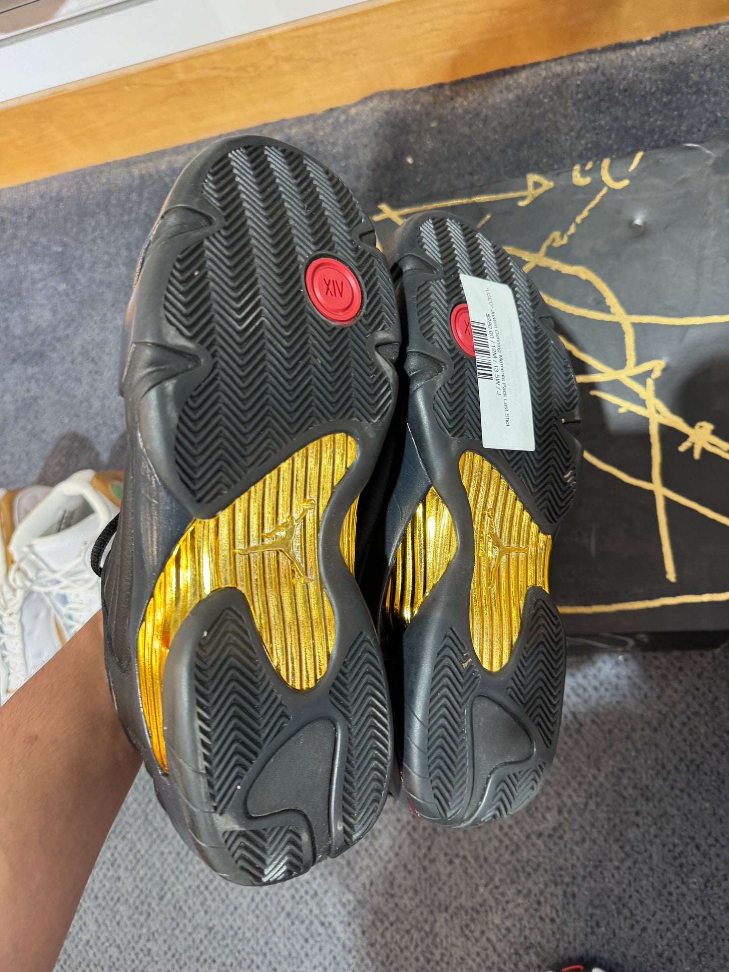 *USED* Jordan Defining Moments Pack Last Shot