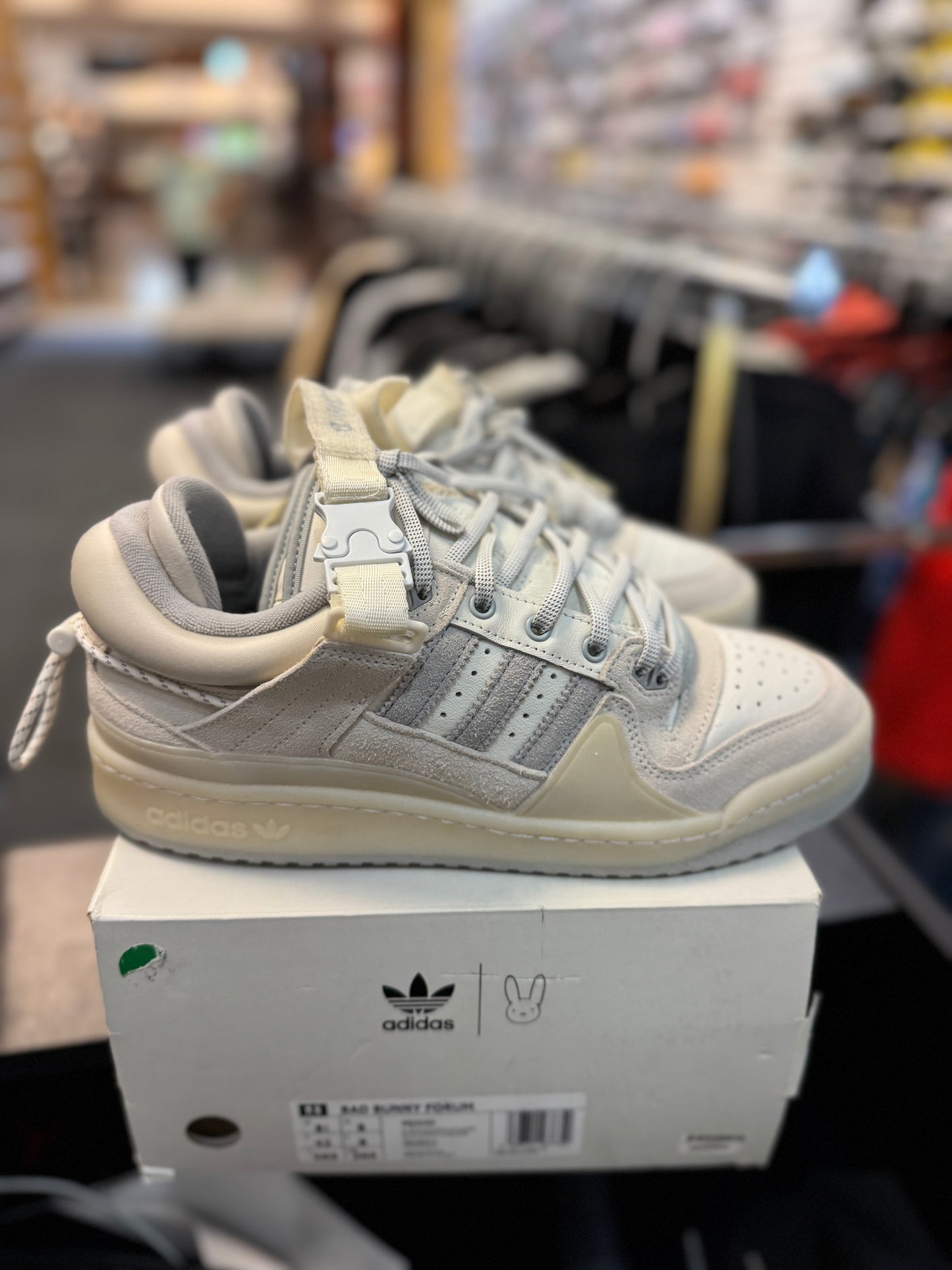 *USED* adidas Forum Buckle Low Bad Bunny Last Forum