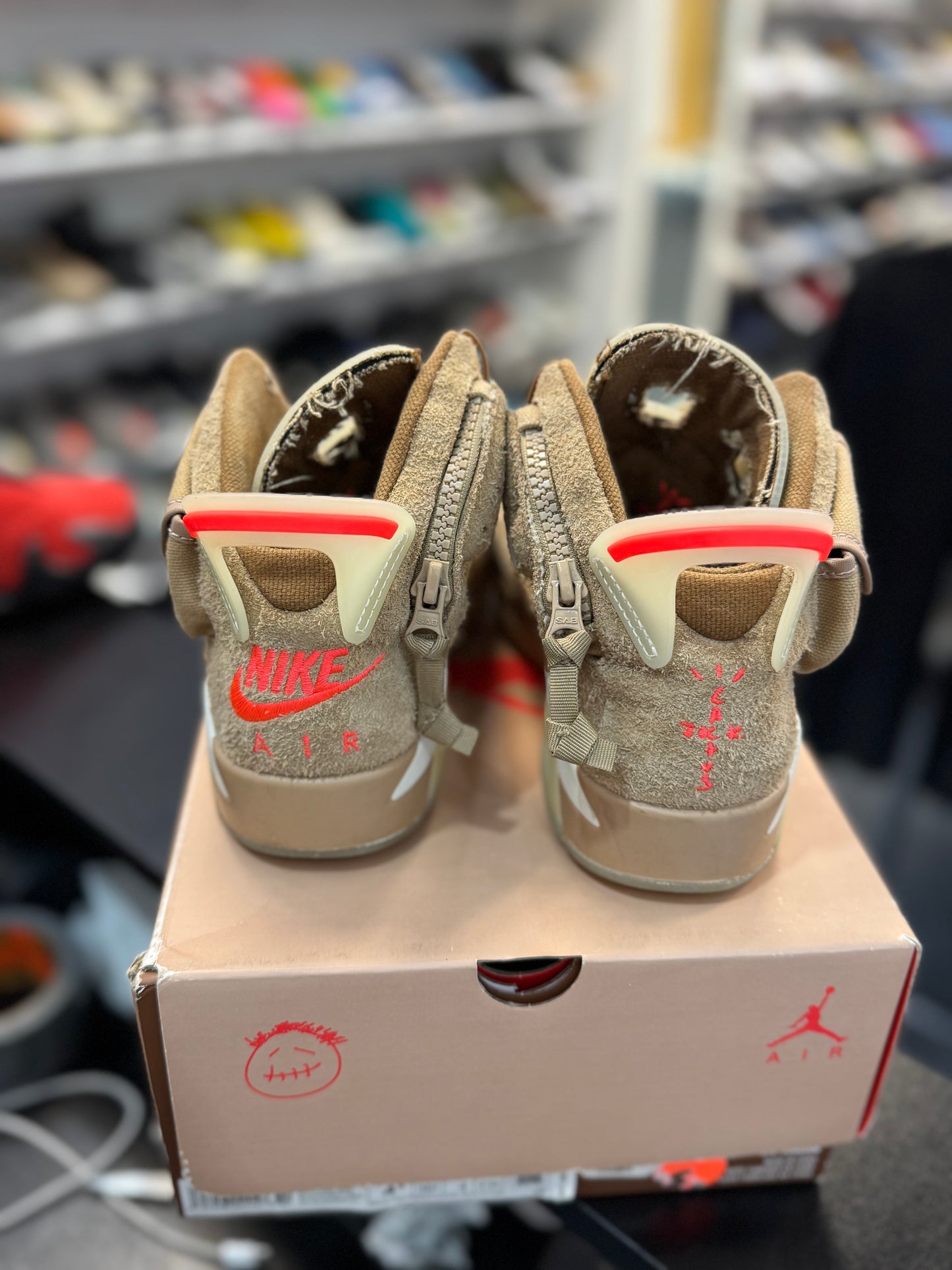 *USED* Jordan 6 Retro Travis Scott British Khaki
