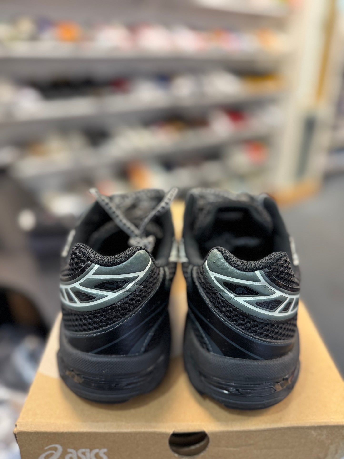 *USED* ASICS Gel-1130 Black Glacier Grey