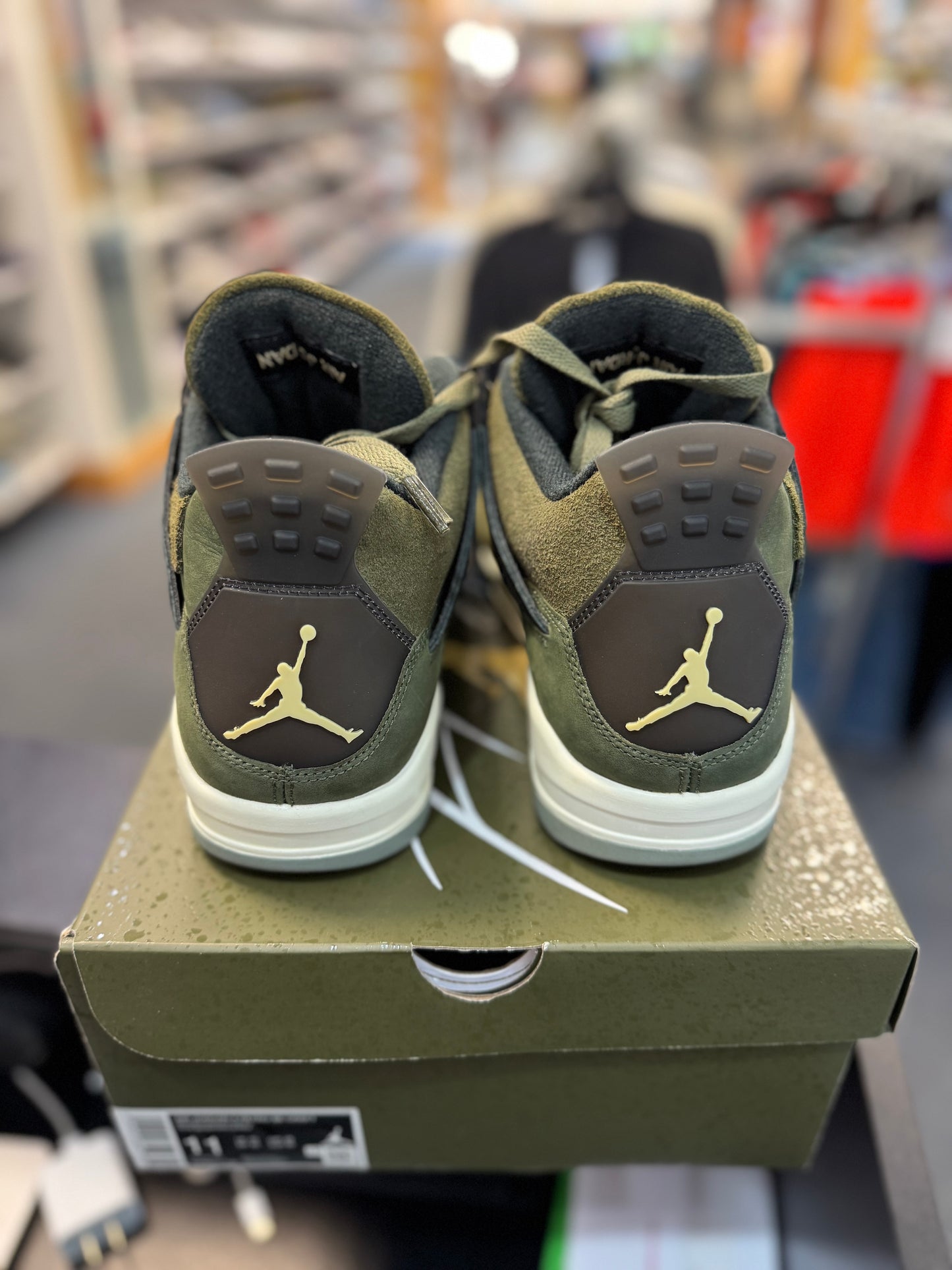 *USED* Jordan 4 Retro SE Craft Medium Olive
