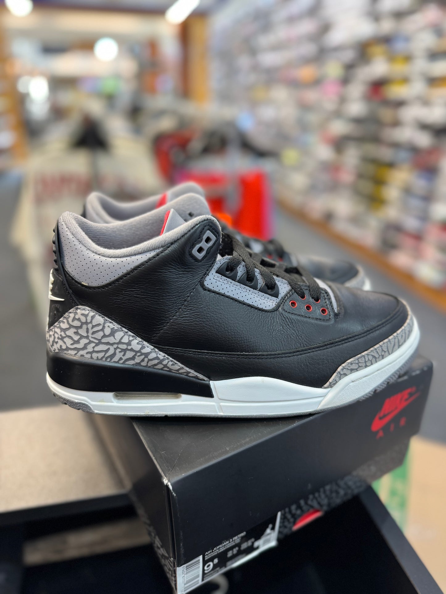 *USED* Jordan 3 Retro OG Black Cement (2024)