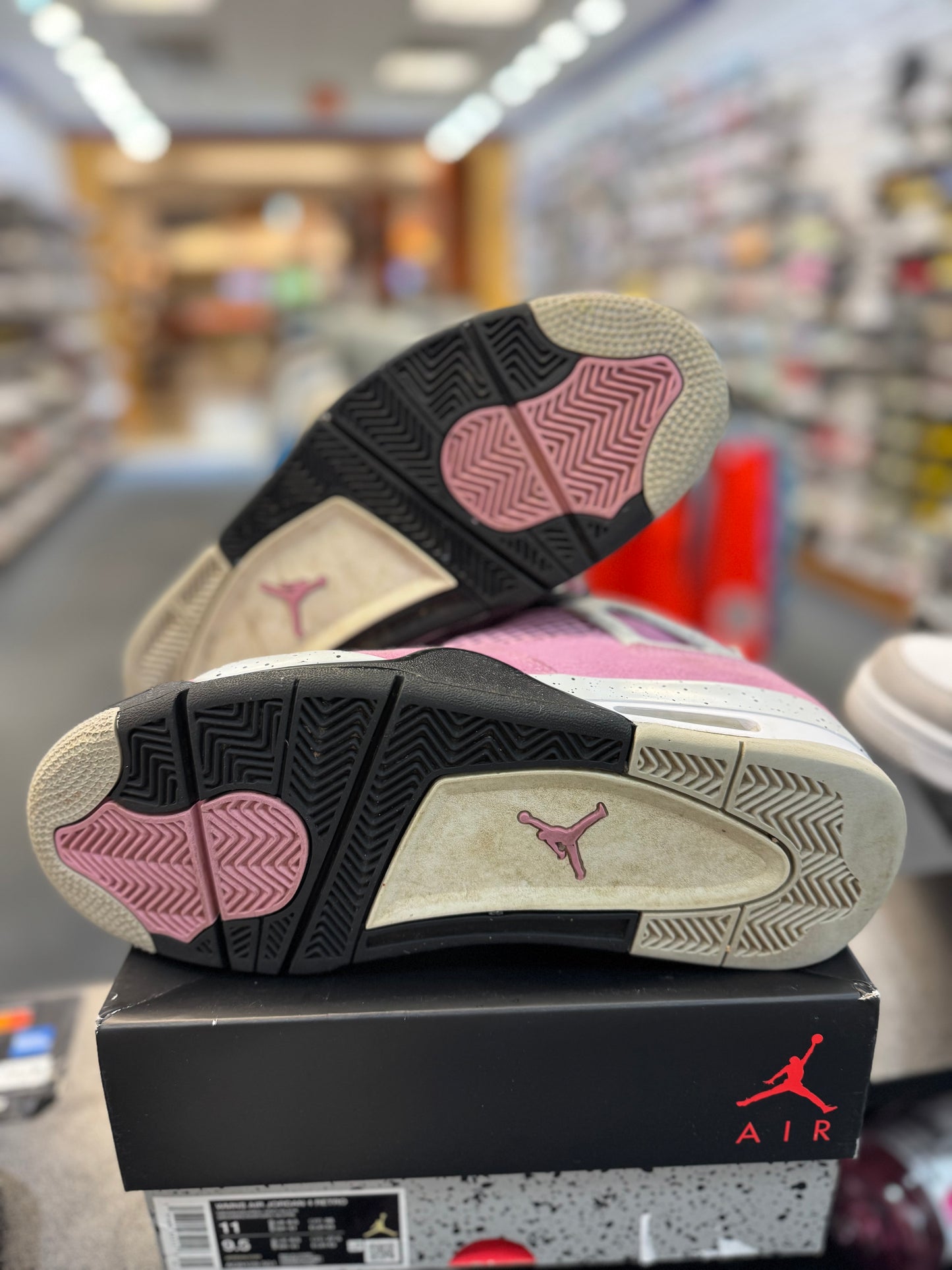 *USED* Jordan 4 Retro Orchid