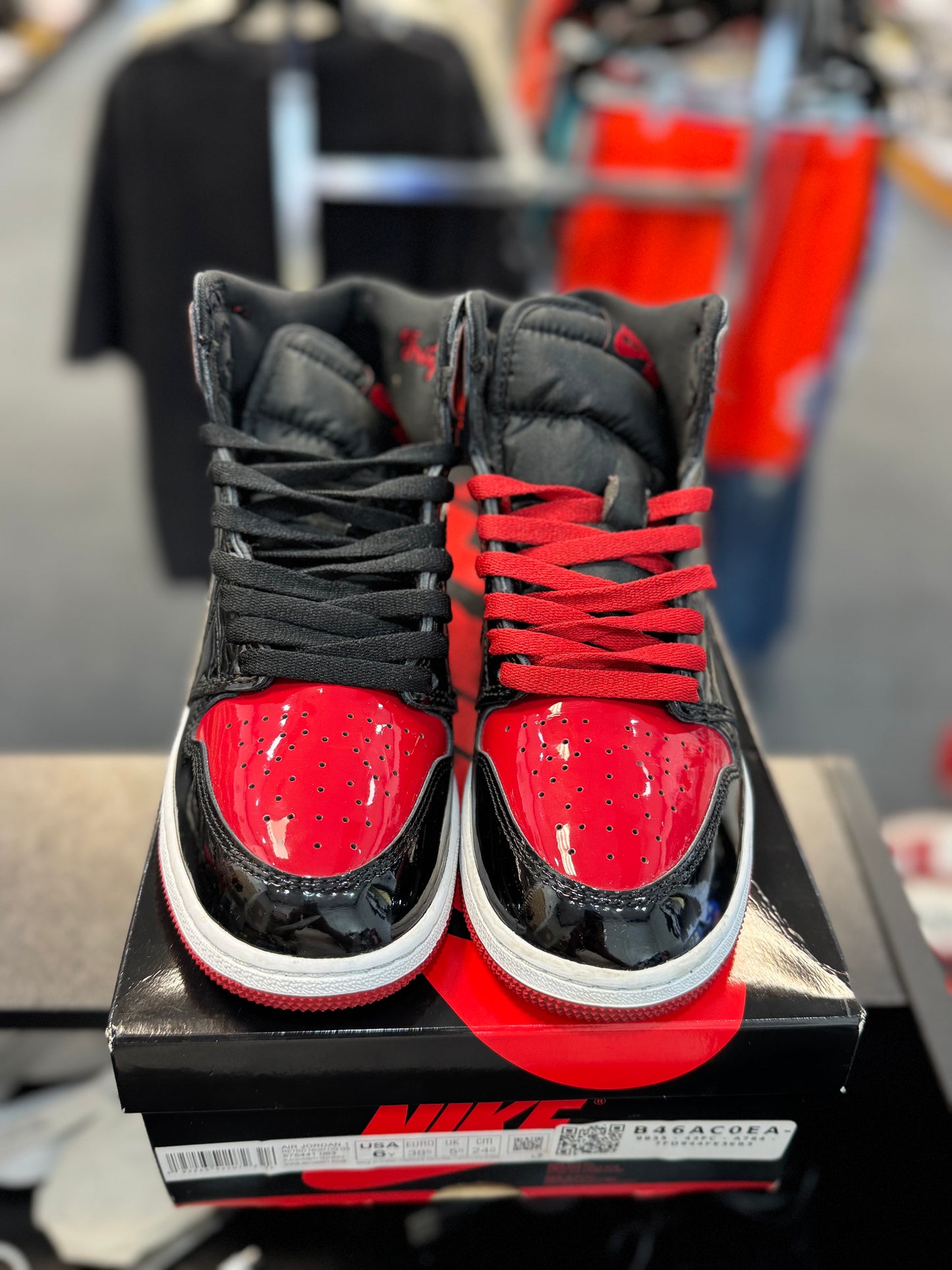 *USED* Jordan 1 Retro High OG Patent Bred (GS)