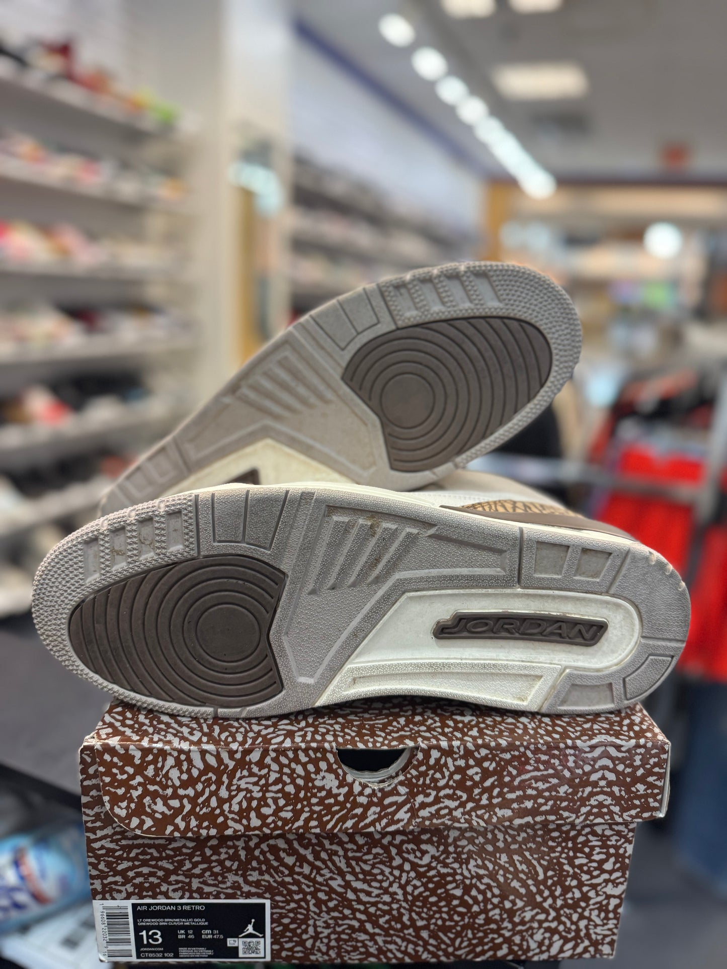 *USED* Jordan 3 Retro Palomino