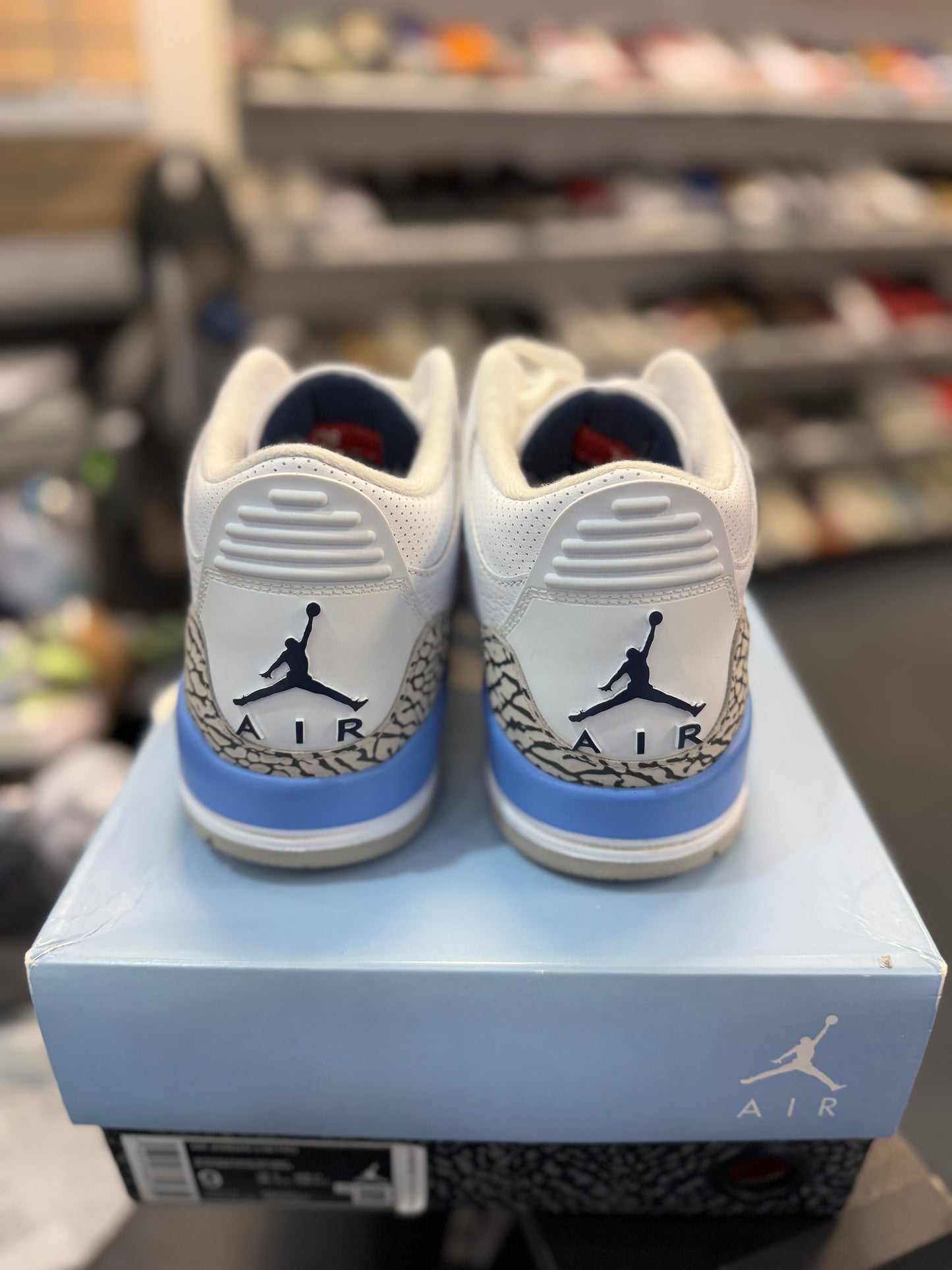 *USED* Jordan 3 Retro UNC (2020)