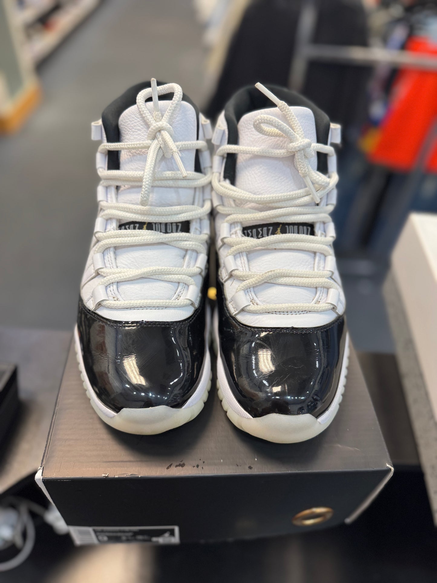 *USED* Jordan 11 Retro DMP Gratitude (2023)
