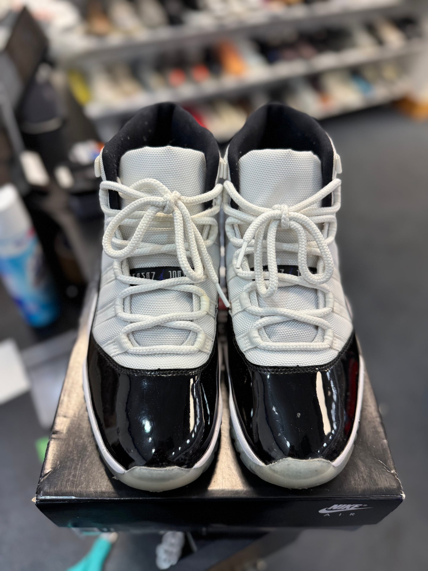 *USED* Jordan 11 Retro Concord (2018)
