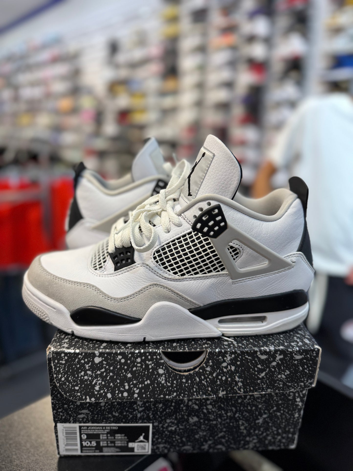 *USED* Jordan 4 Retro Military Black