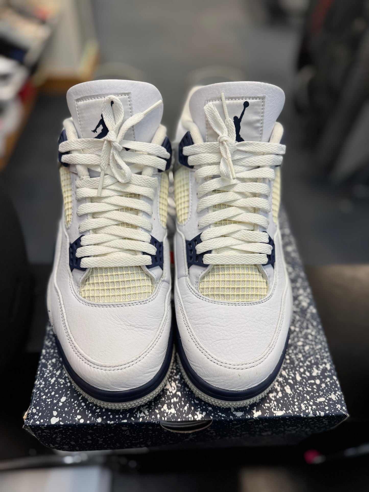 *USED* Jordan 4 Retro Midnight Navy