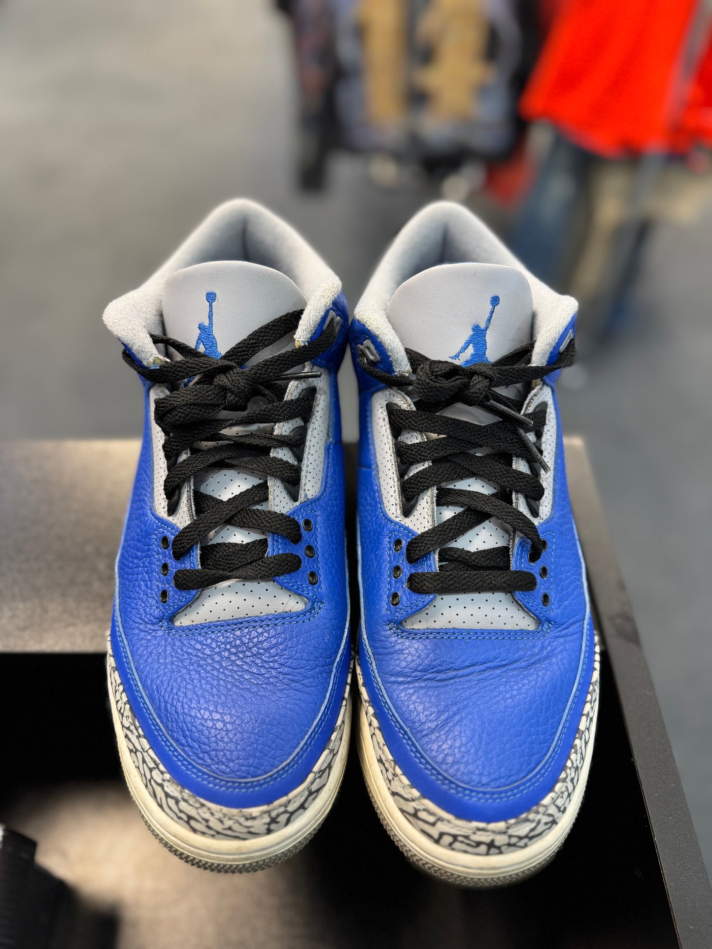 *USED* Jordan 3 Retro Varsity Royal Cement