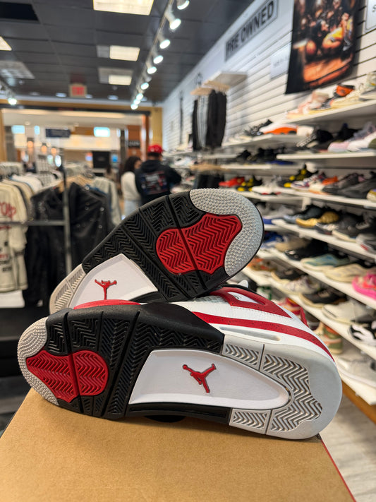 *USED* Jordan 4 Retro Red Cement