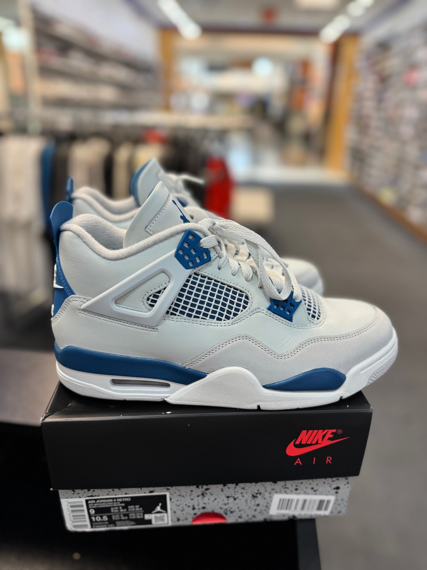 *USED* Jordan 4 Retro Military Blue