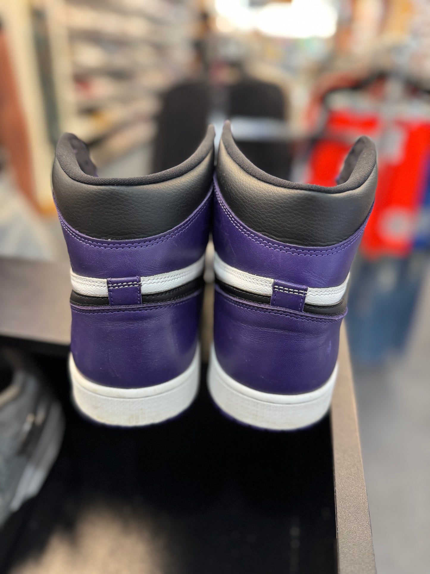 *USED* Jordan 1 Retro High Court Purple White