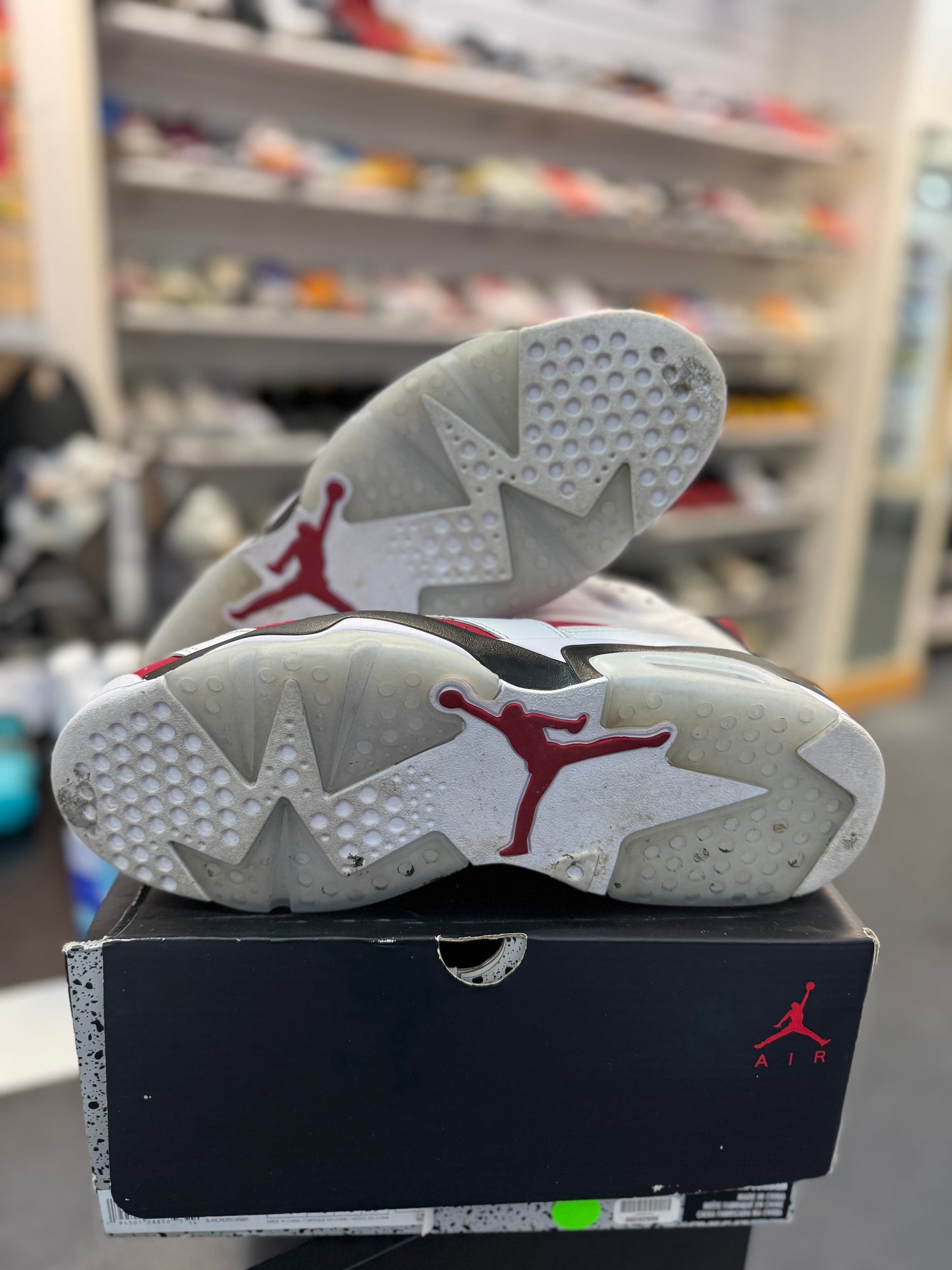 *USED* Jordan 6 Retro Carmine (2021)