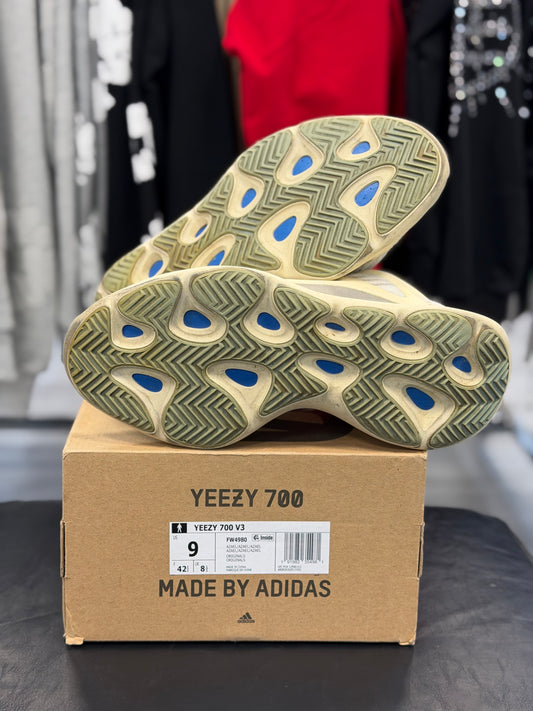 *USED* adidas Yeezy 700 V3 Azael
