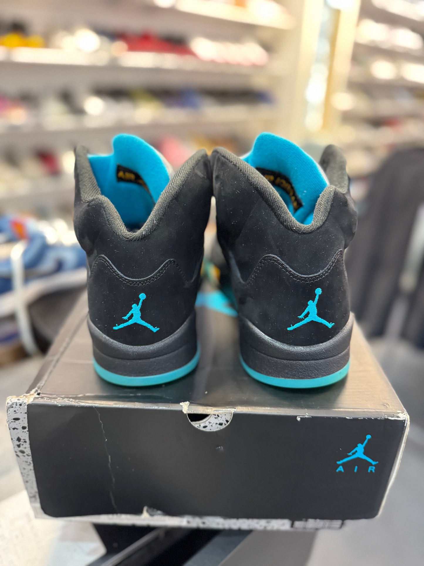 *USED* Jordan 5 Retro Aqua