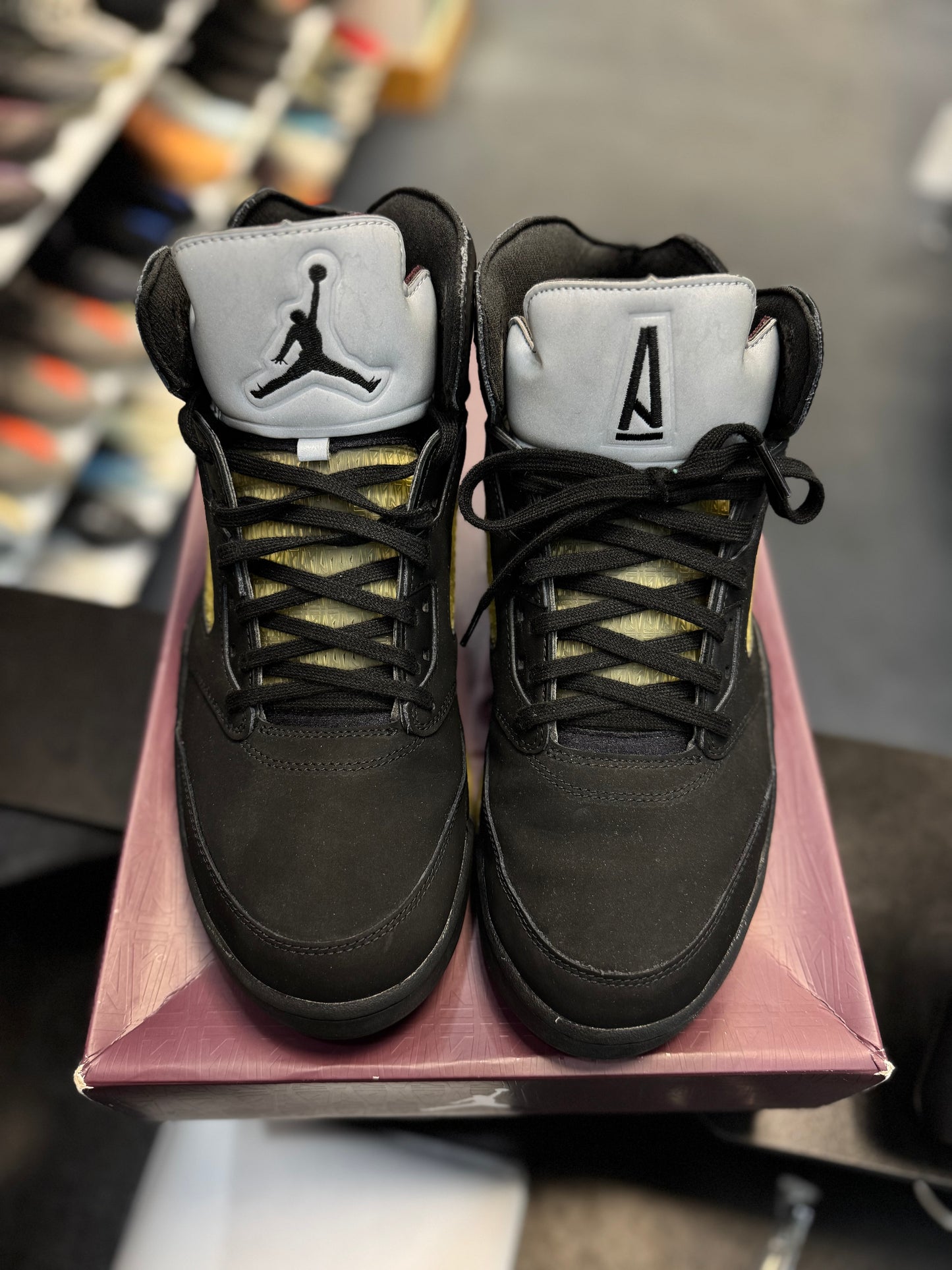 *USED* Jordan 5 Retro A Ma Maniere Dusk