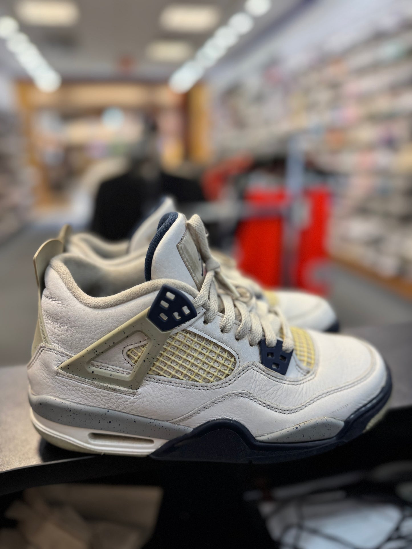 *USED* Jordan 4 Retro Midnight Navy (GS)