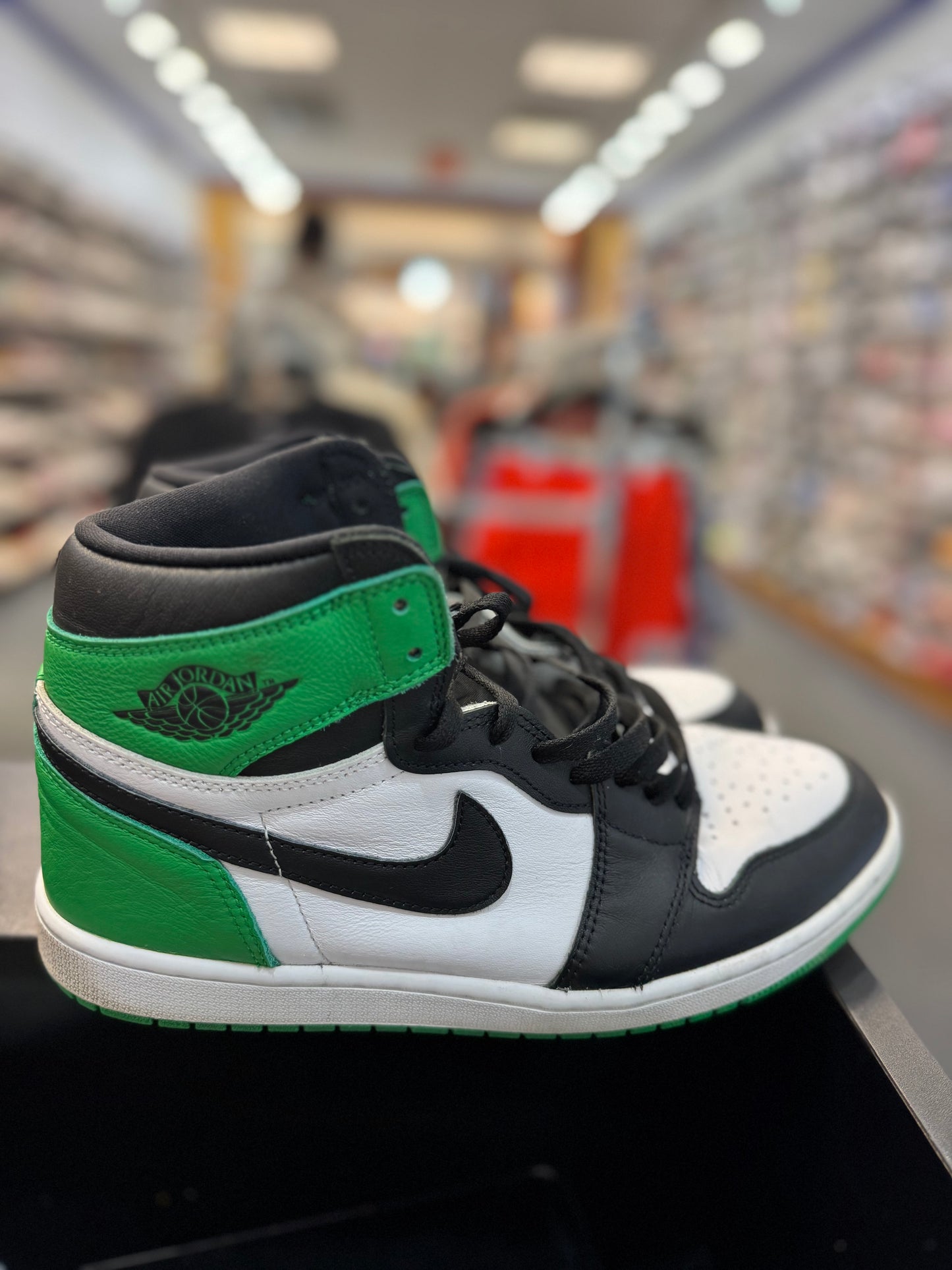 *USED* Jordan 1 Retro High OG Lucky Green