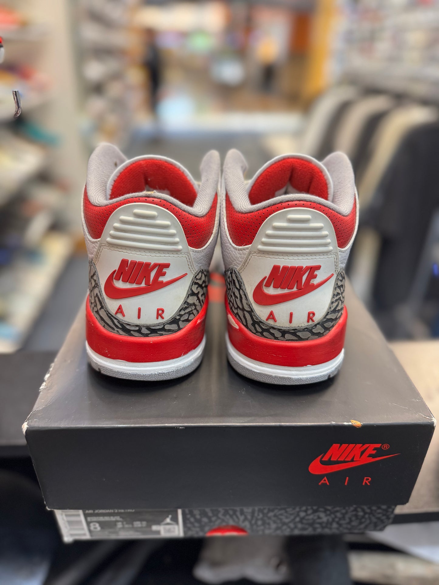 *USED* Jordan 3 Retro Fire Red (2022)
