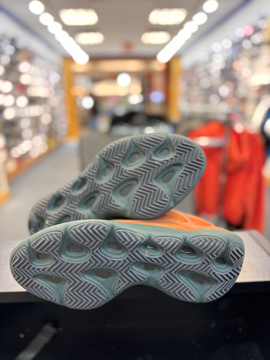 *USED* adidas Yeezy 700 V3 Copper Fade