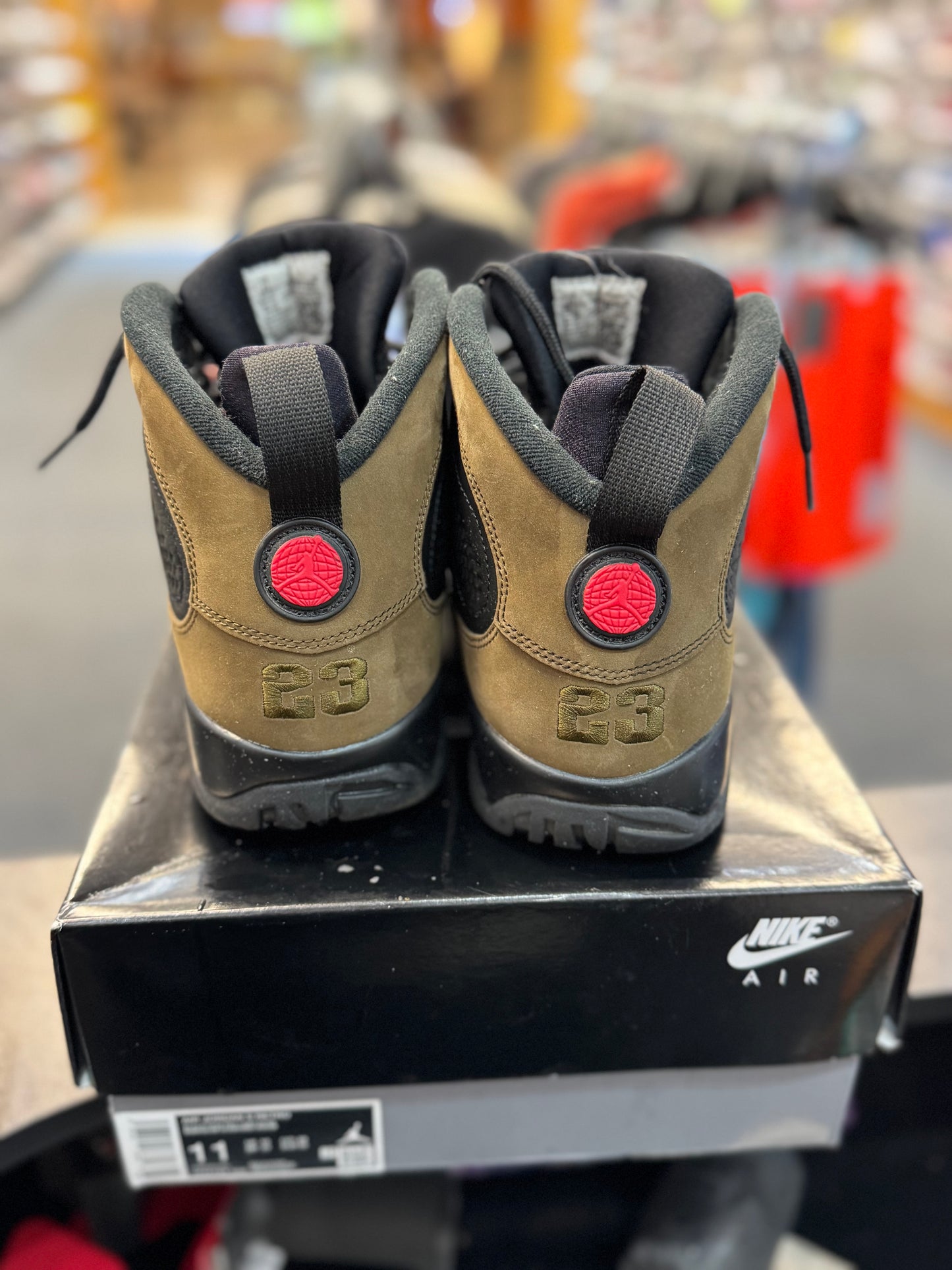 *USED* Jordan 9 Retro Olive (2024)