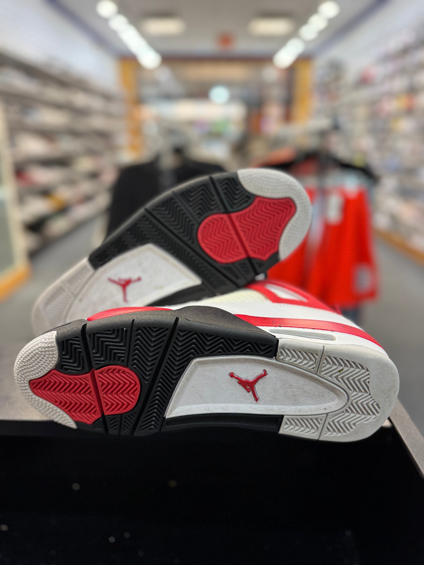 *USED* Jordan 4 Retro Red Cement