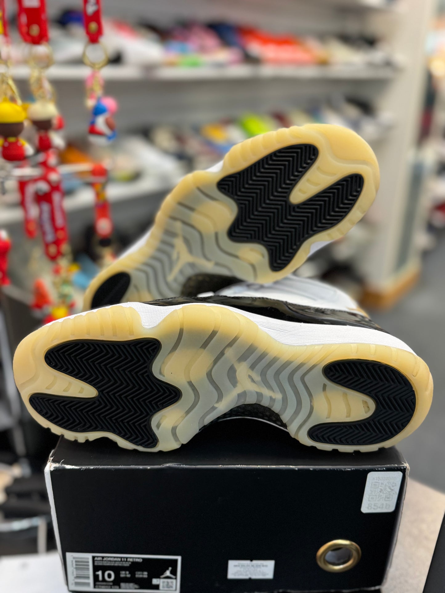 *USED* Jordan 11 Retro DMP Gratitude (2023)