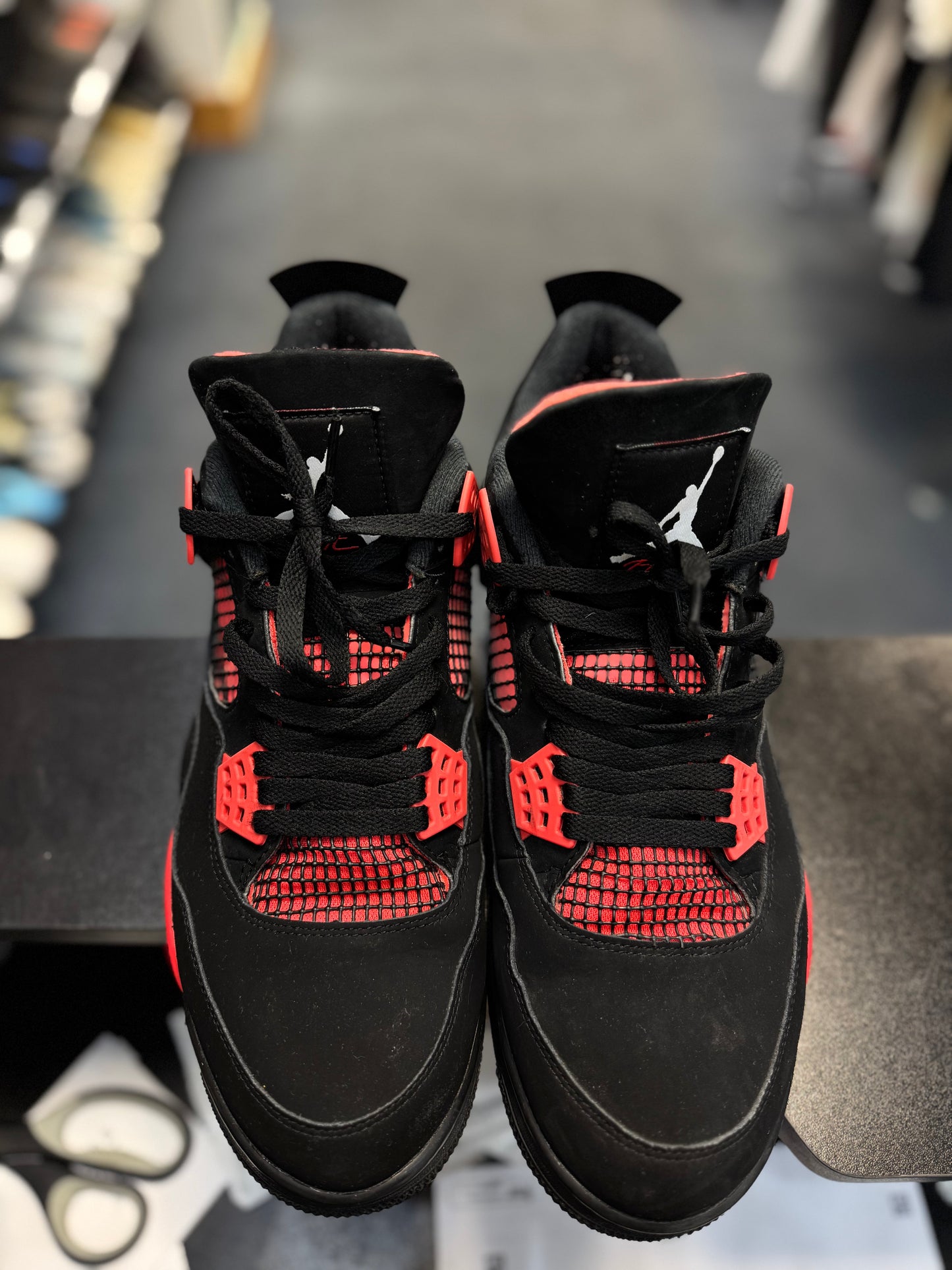 *USED* Jordan 4 Retro Red Thunder
