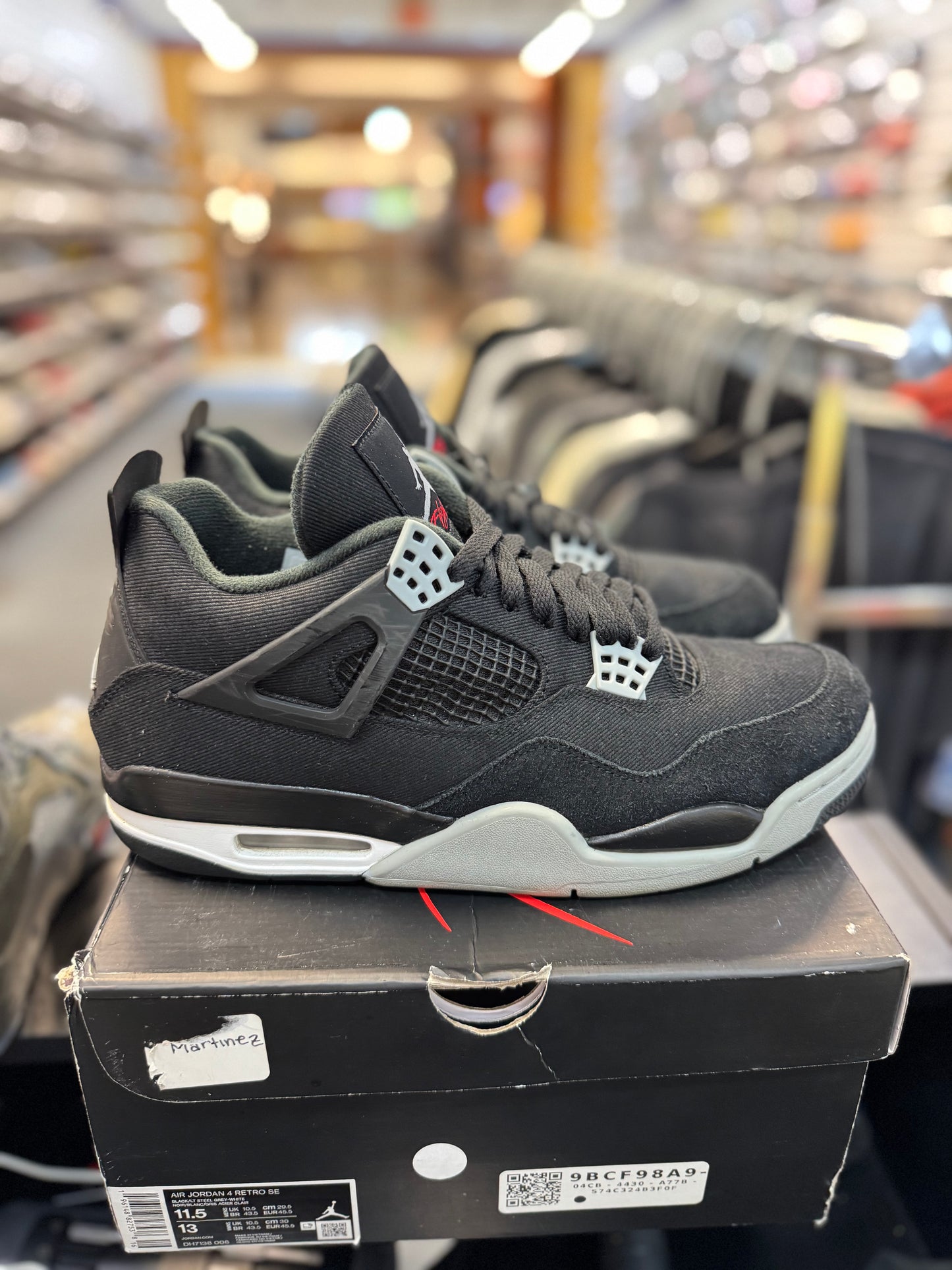 *USED* Jordan 4 Retro SE Black Canvas