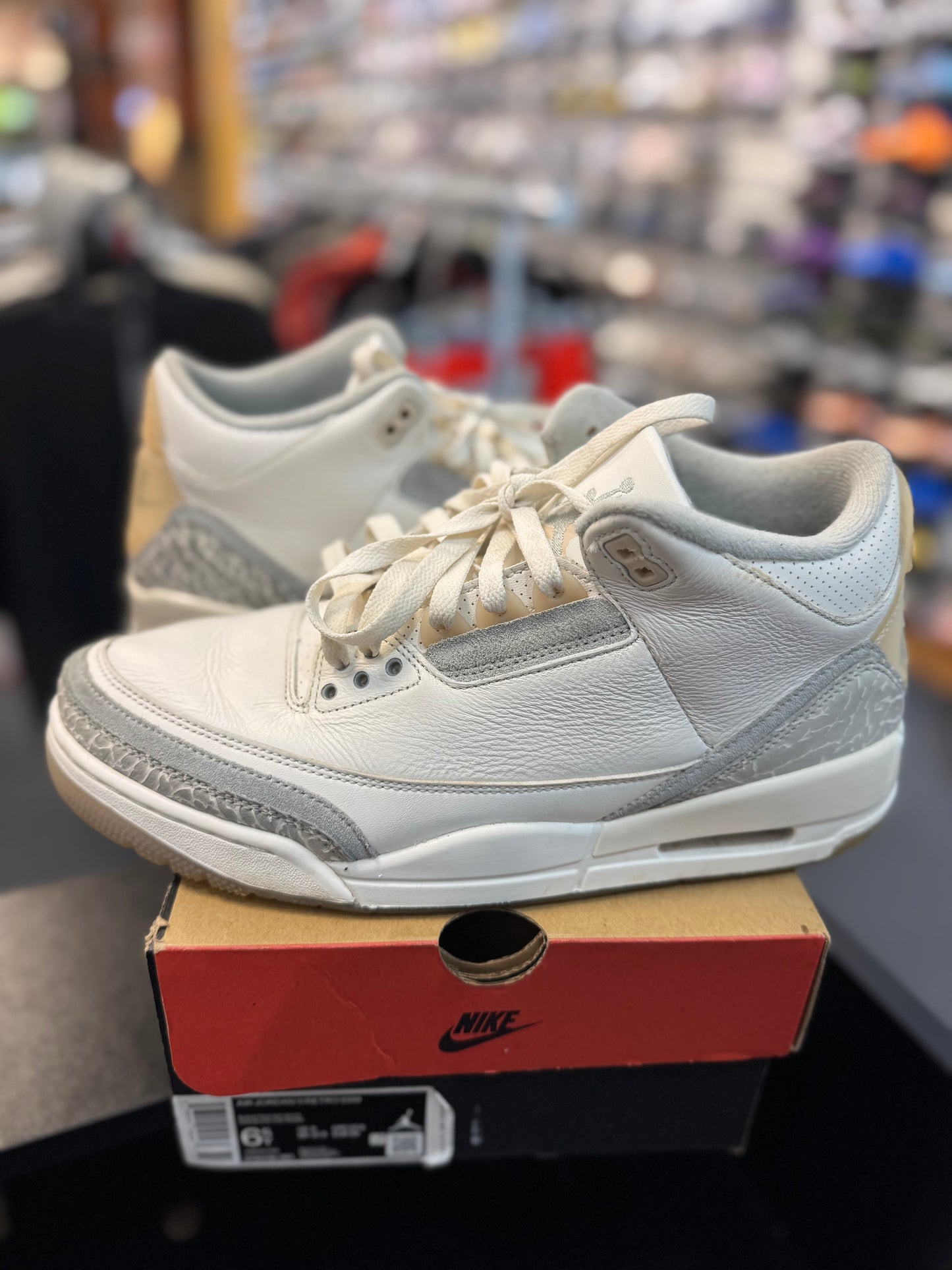 *USED* Jordan 3 Retro Craft Ivory