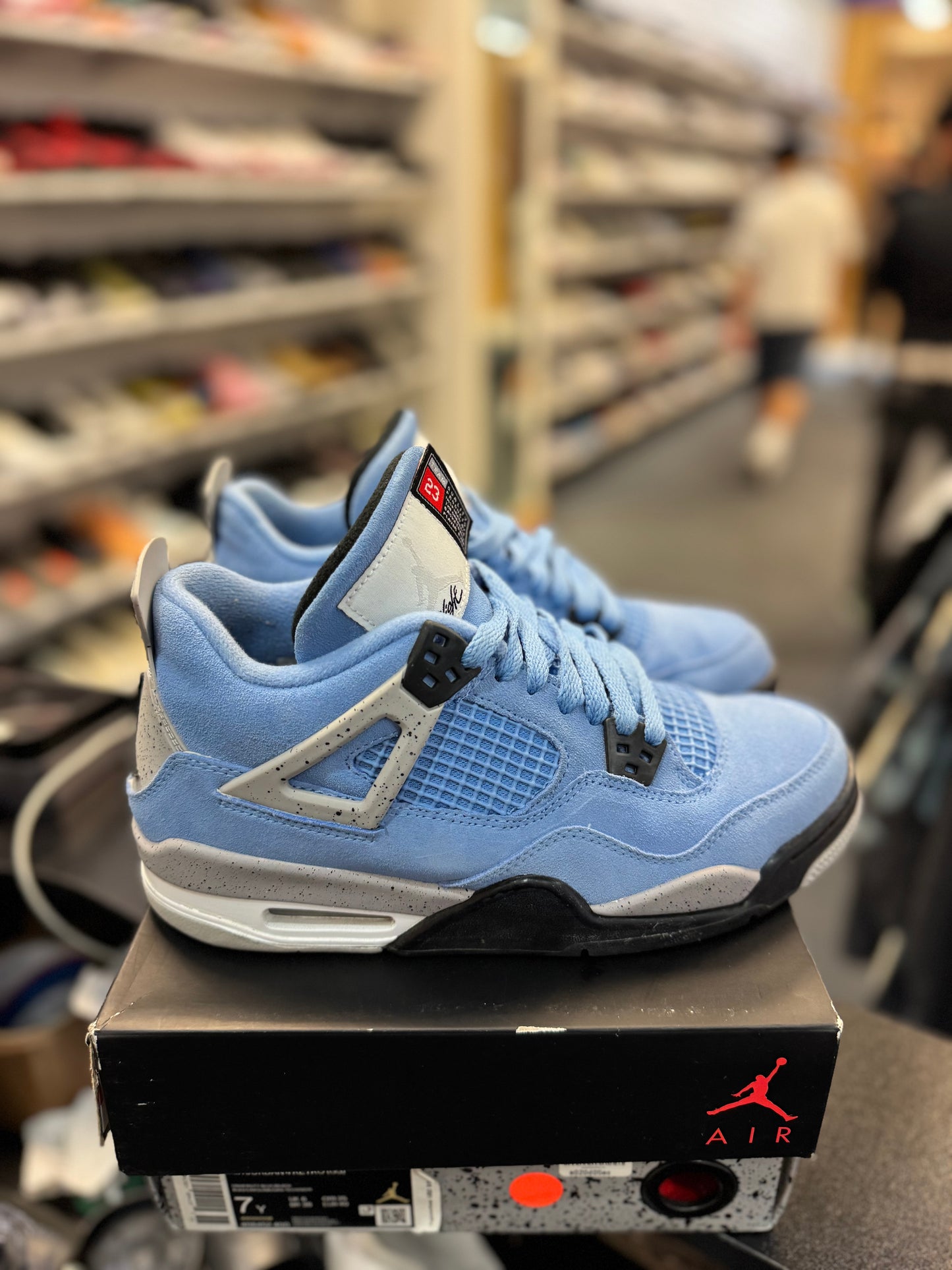 *USED* Jordan 4 Retro University Blue (GS)