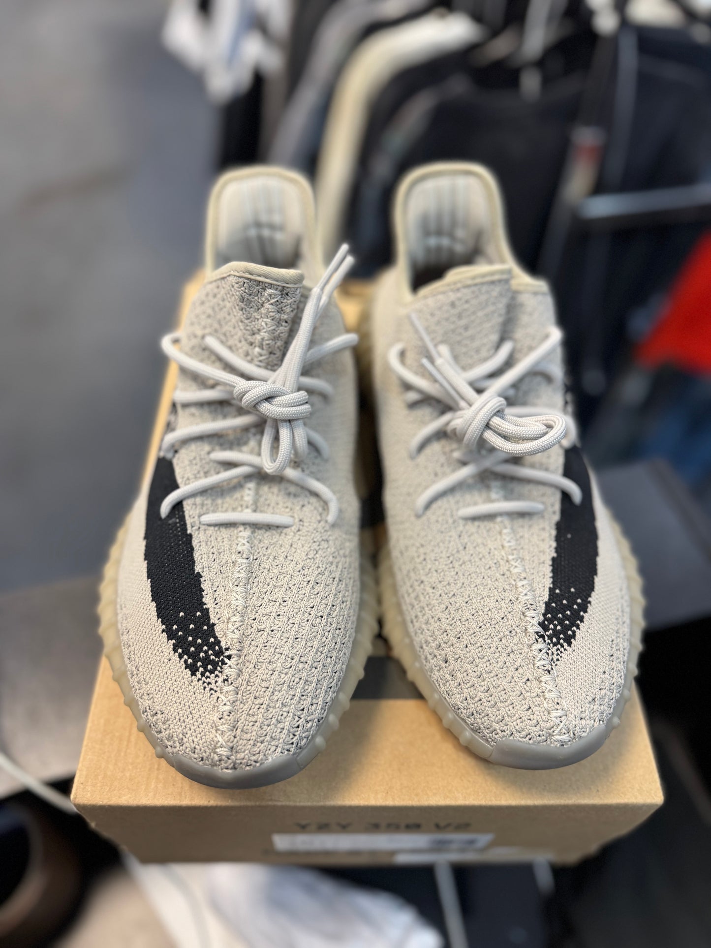 *USED* adidas Yeezy Boost 350 V2 Slate