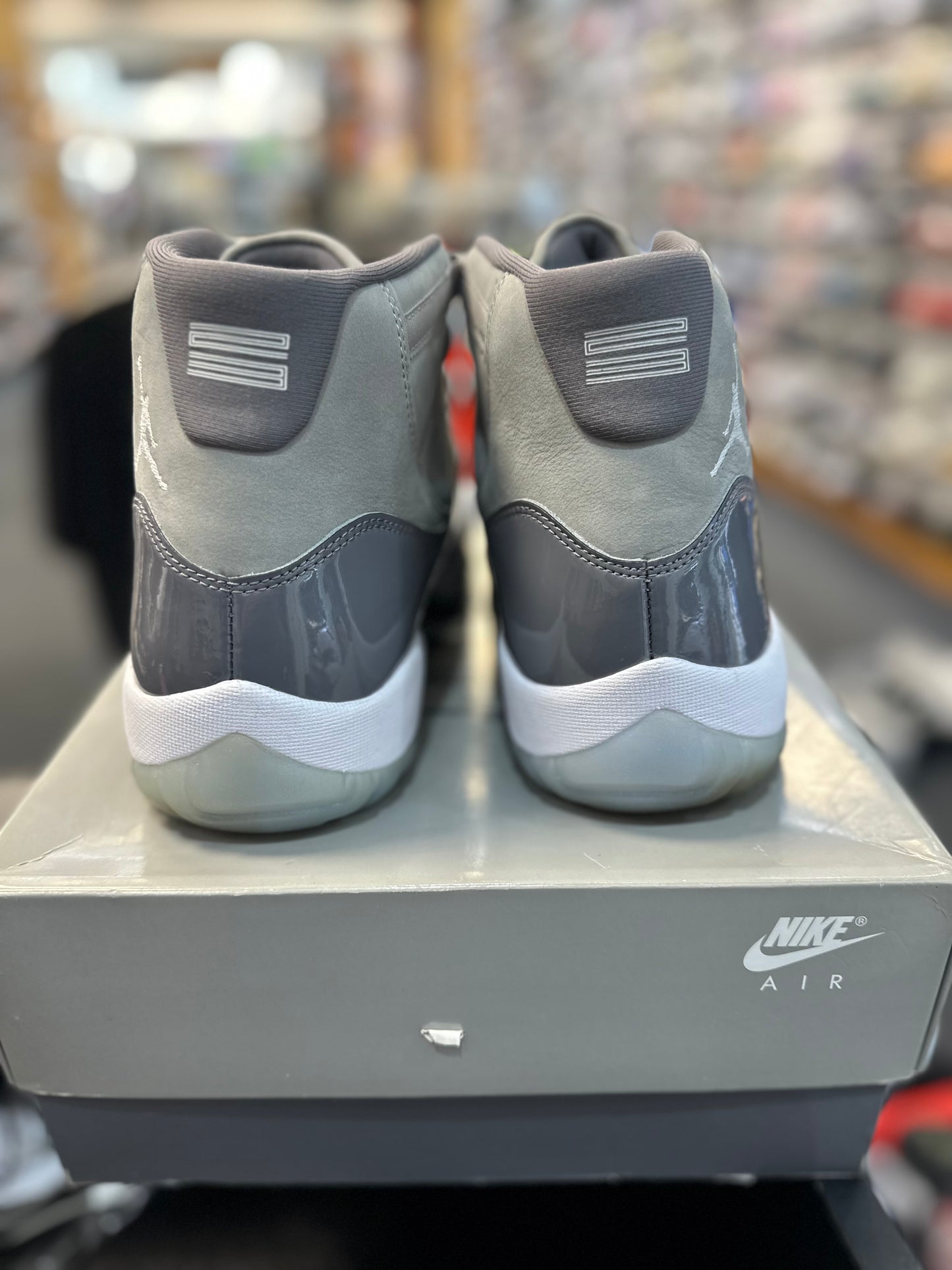 *USED* Jordan 11 Retro Cool Grey (2021)