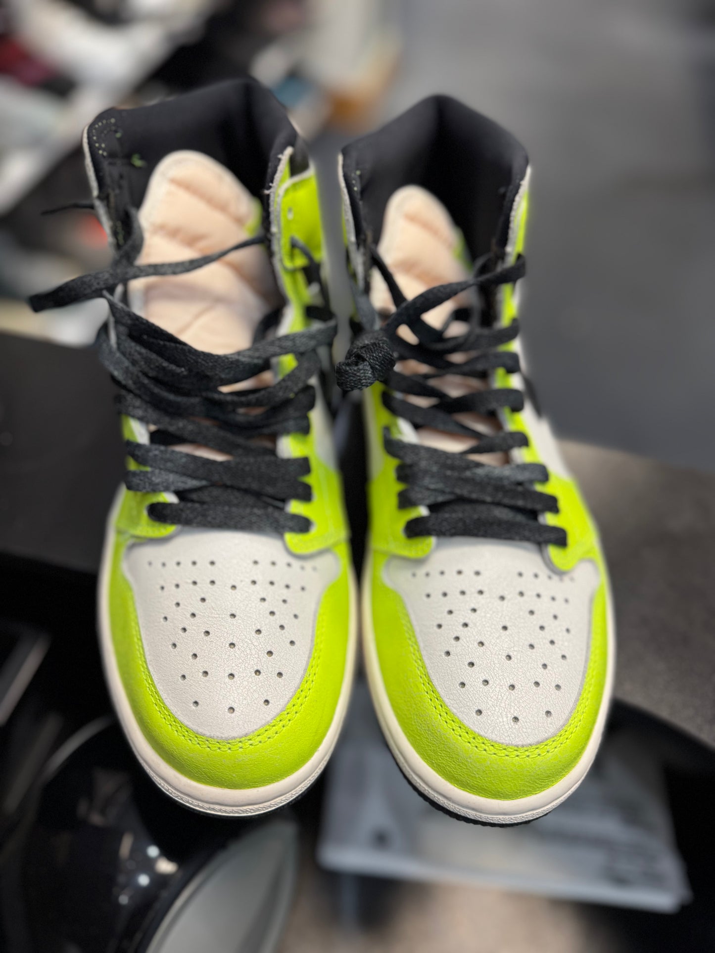 *USED* Jordan 1 Retro High OG Visionaire