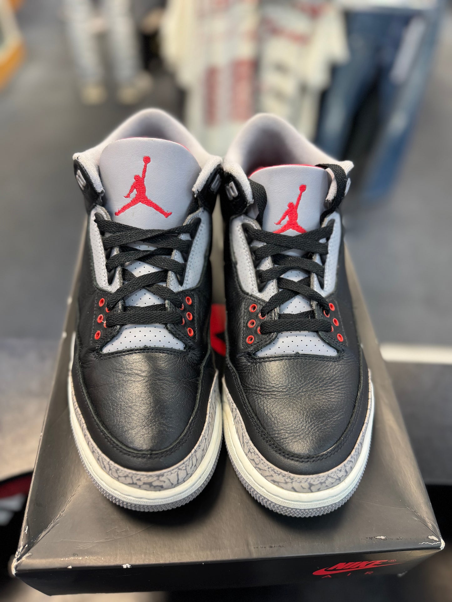 *USED* Jordan 3 Retro OG Black Cement (2024)