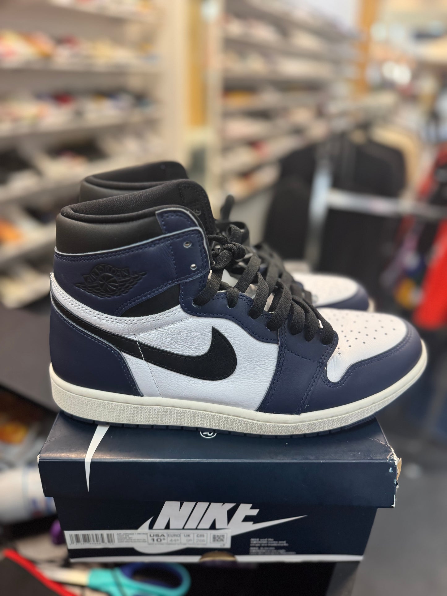 *USED* Jordan 1 Retro High OG Midnight Navy