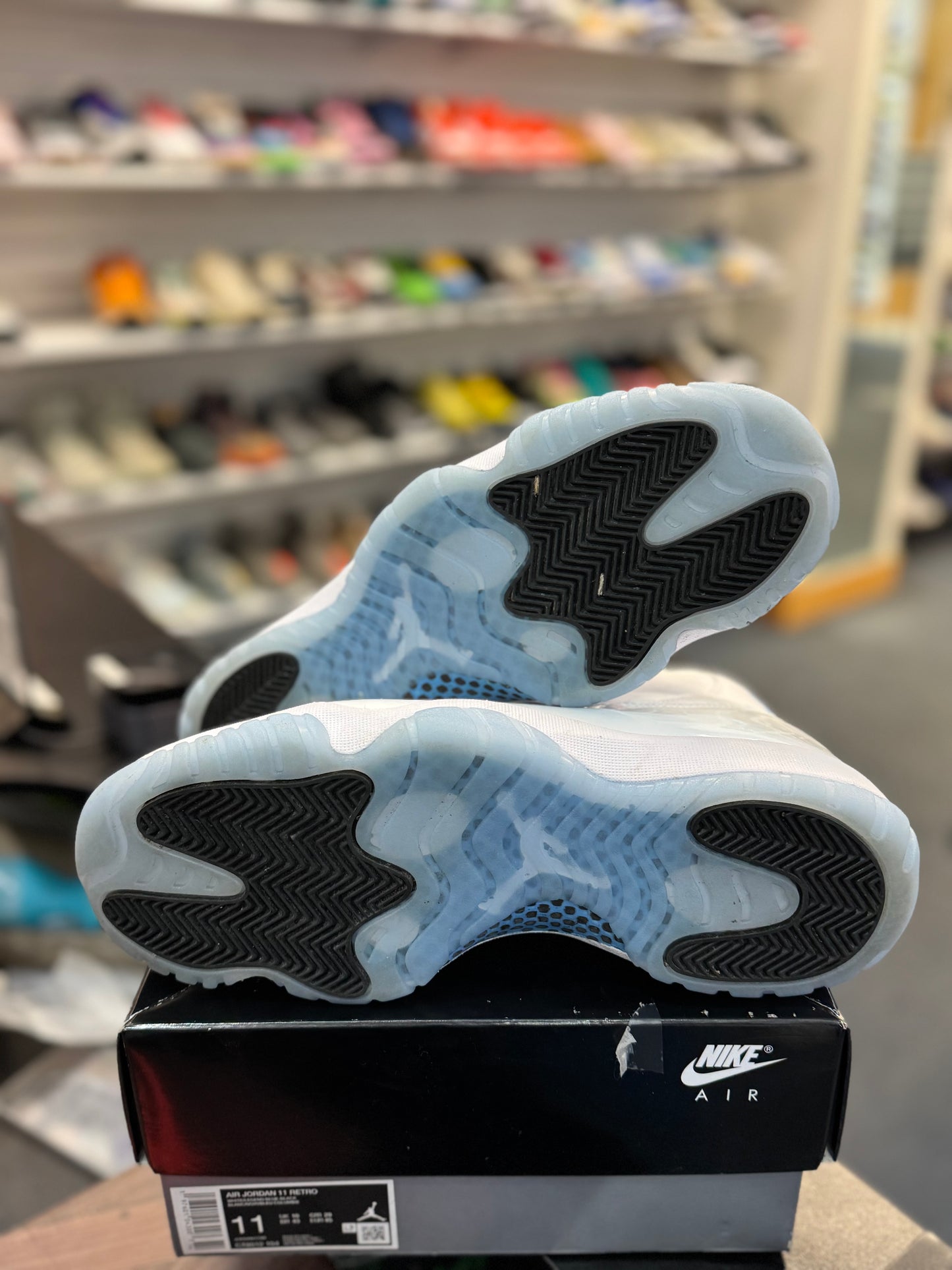 *USED* Jordan 11 Retro Legend Blue (2024)
